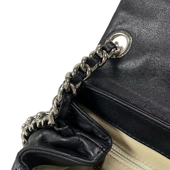 Auth CHANEL Chain Around / Matelasse A49889 Black Leather Shoulder Bag - Picture 13 of 16